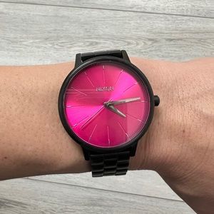 NWOT Nixon Movin Out The Kensington Watch